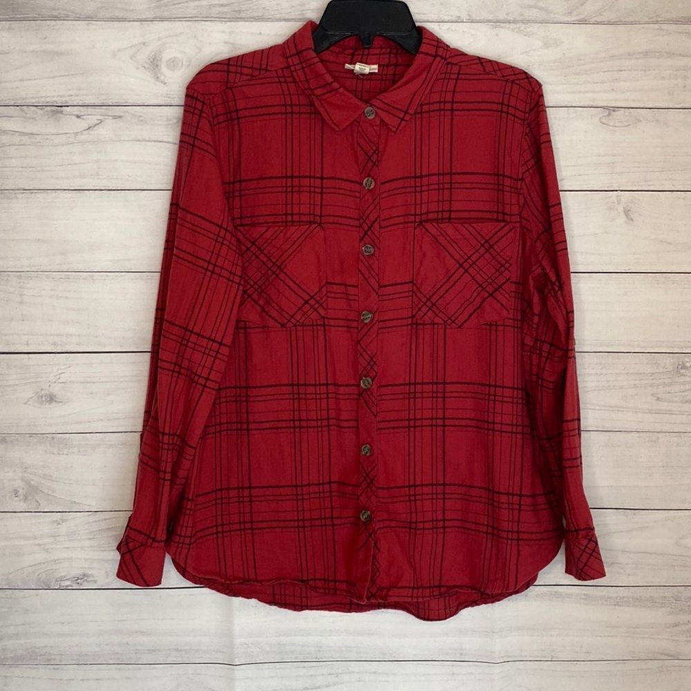 A.N.A long sleeve button up shirt.